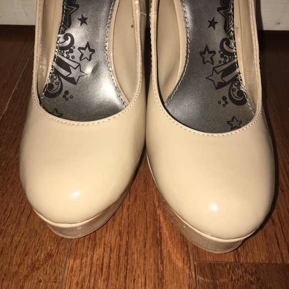 Nude Pumps-9 - Picture 4 of 6